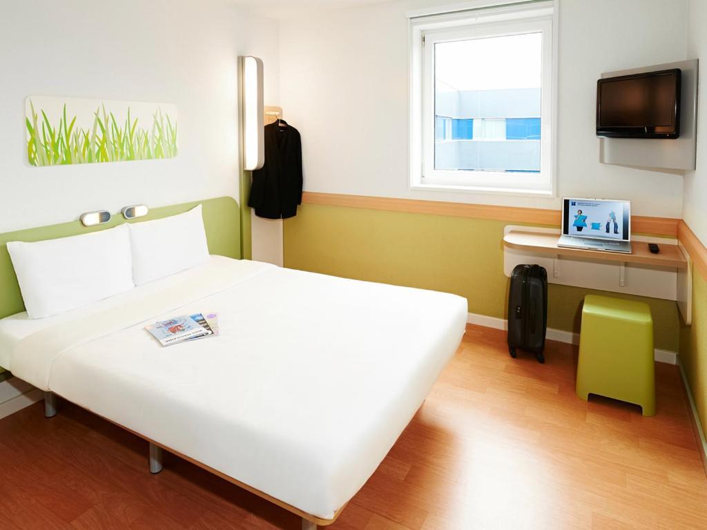 ibis budget Cannes Mougins Hotel Eksteriør billede